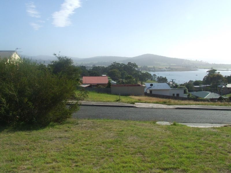 9 Douglas Court, St Helens TAS 7216