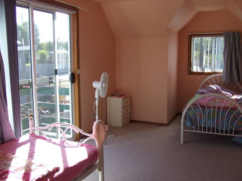 9 Upper Scamander Road, Scamander TAS 7215
