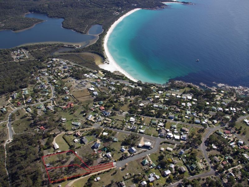 8 Barnett Close, Binalong Bay TAS 7216