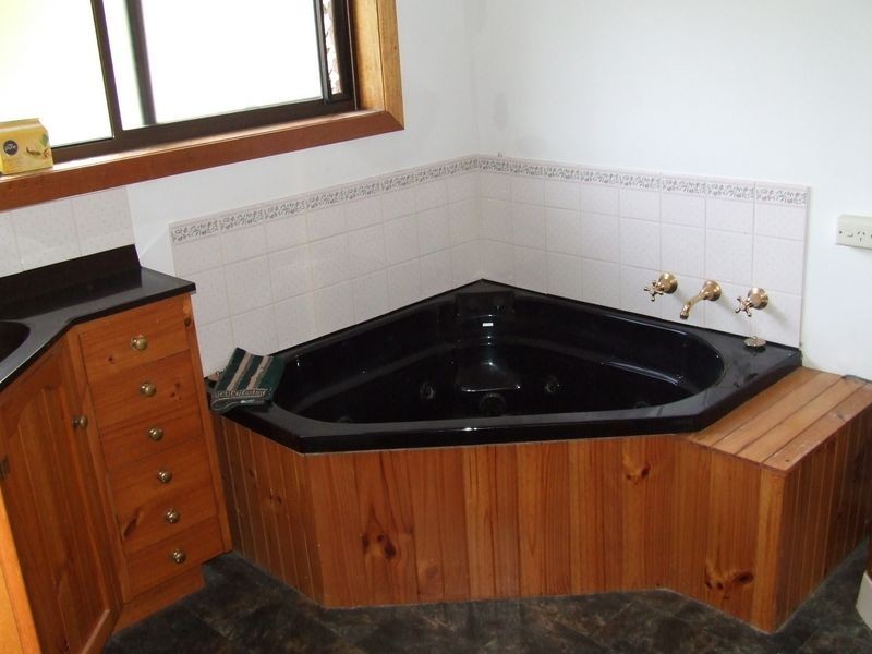 7 Penelope Street, St Helens TAS 7216