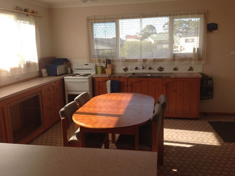 4 Young Street, St Helens TAS 7216