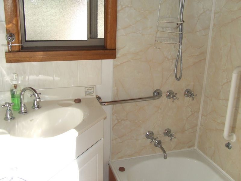 327 Binalong Bay, St Helens TAS 7216