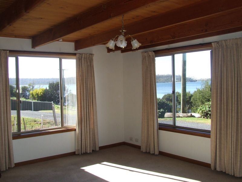 327 Binalong Bay, St Helens TAS 7216