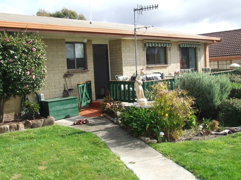 28 Erythos Grove, St Helens TAS 7216