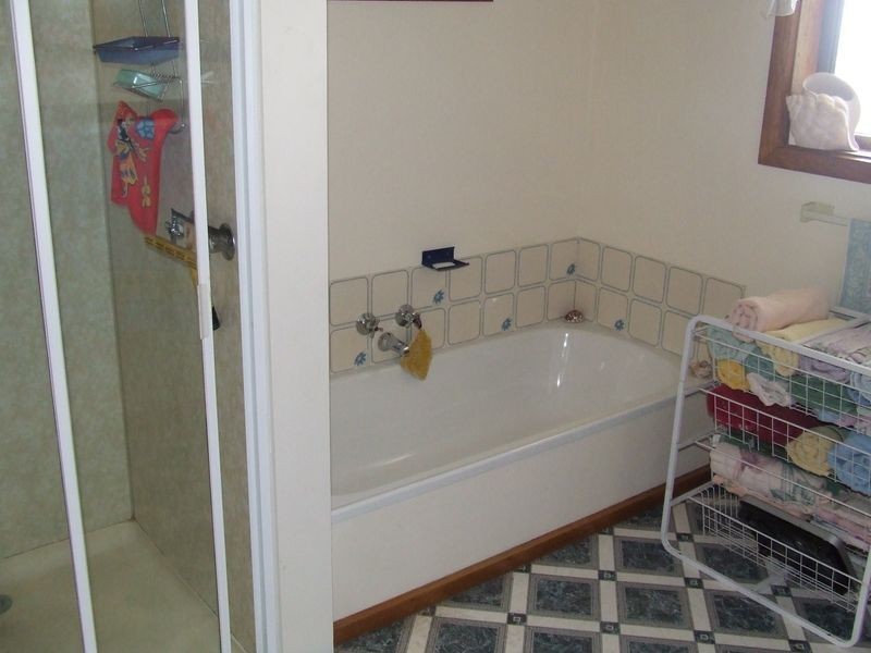 28 Erythos Grove, St Helens TAS 7216