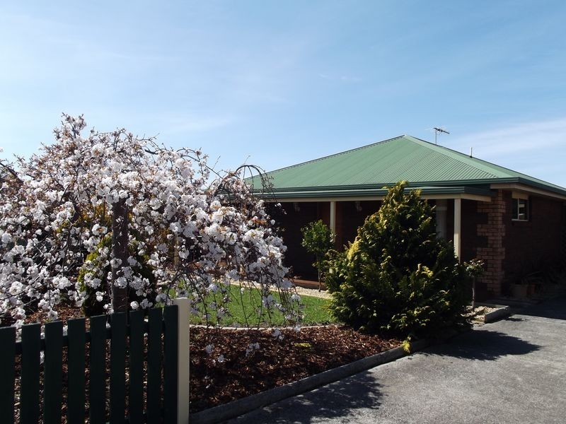 6 Lindsay Parade, St Helens TAS 7216