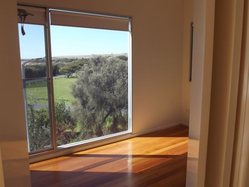 2 Greenbank Drive, Four Mile Creek TAS 7215