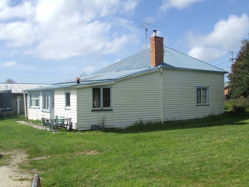 30 Circassion Street, St Helens TAS 7216