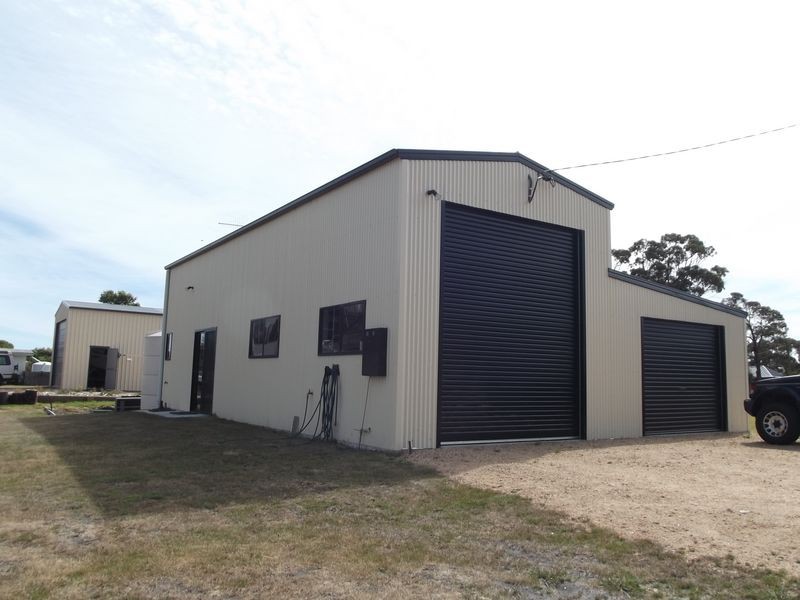 22 Bayview Avenue, Binalong Bay TAS 7216
