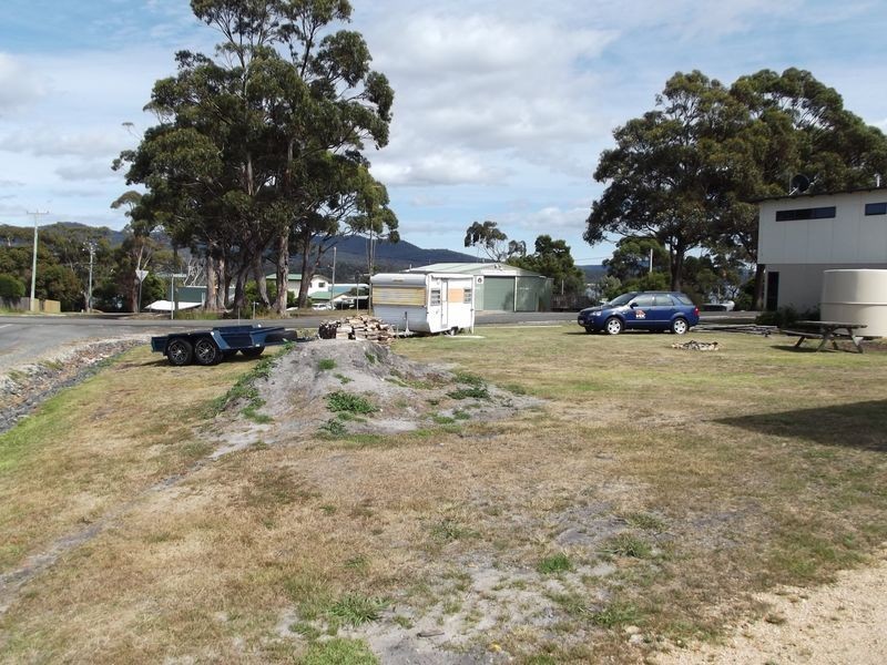 22 Bayview Avenue, Binalong Bay TAS 7216