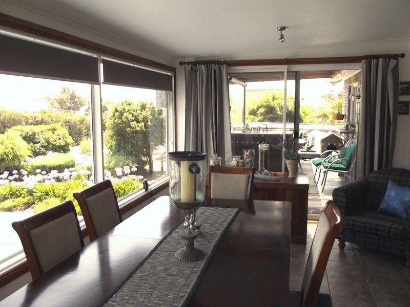 16 Beven Heights, Binalong Bay TAS 7216