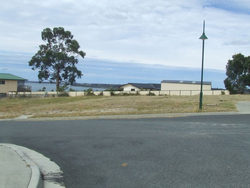 13 Cobrooga Drive, St Helens TAS 7216