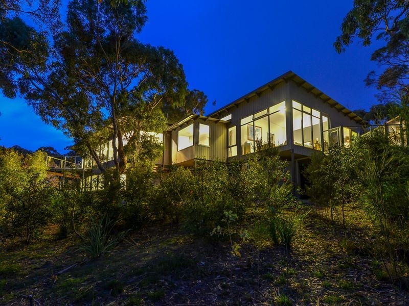 35 Highcrest Avenue, Binalong Bay TAS 7216