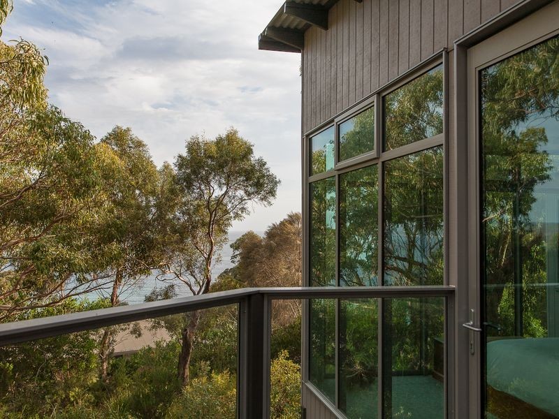 35 Highcrest Avenue, Binalong Bay TAS 7216