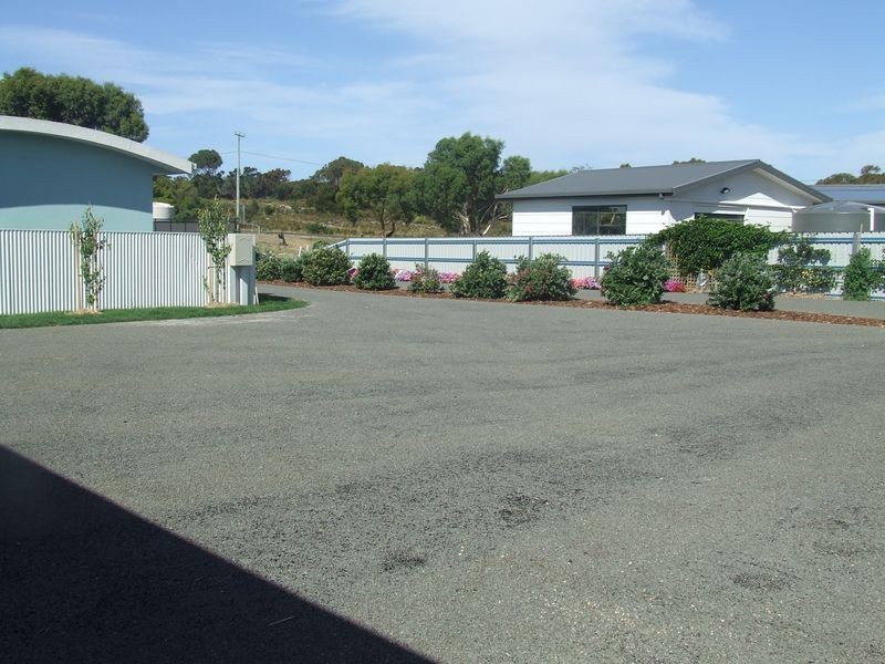 6 Karaka Close, Akaroa TAS 7216
