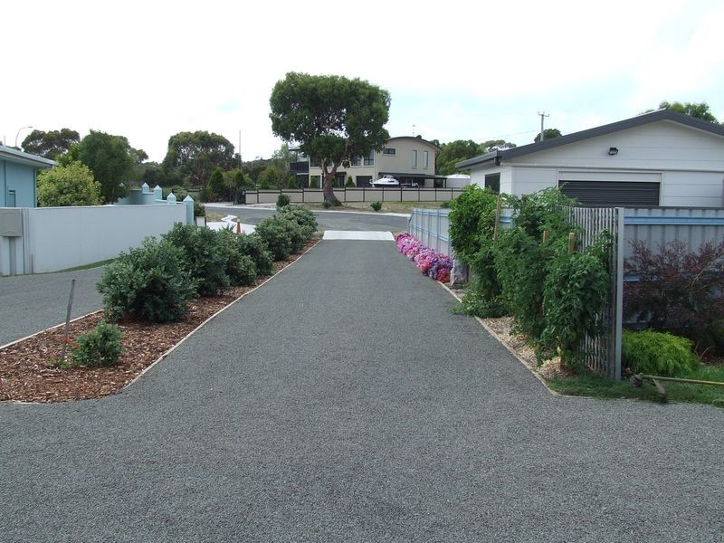 6 Karaka Close, Akaroa TAS 7216