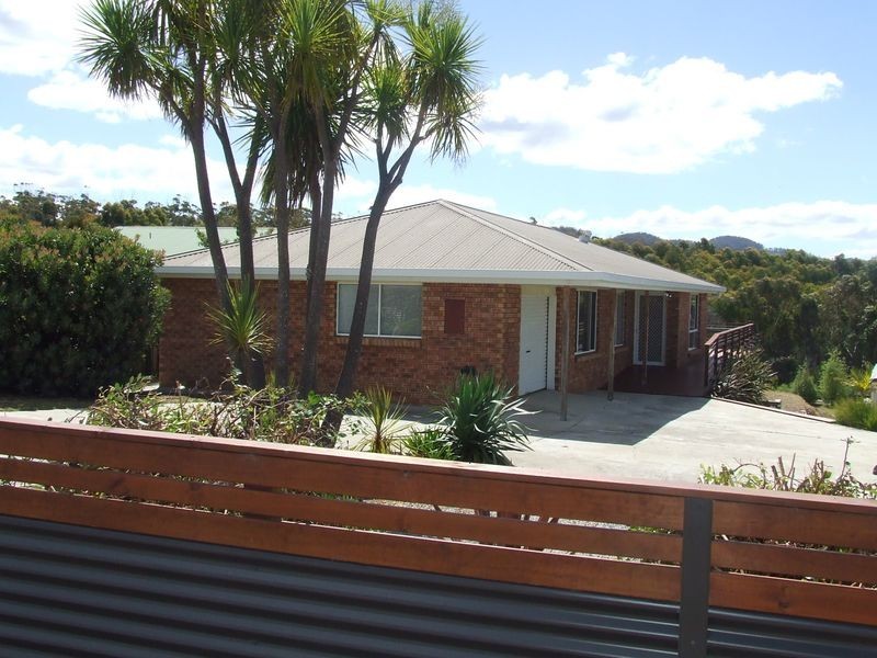 18 Cherrywood Drive, Scamander TAS 7215