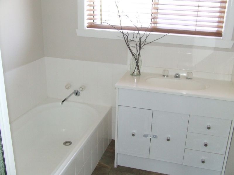 18 Cherrywood Drive, Scamander TAS 7215