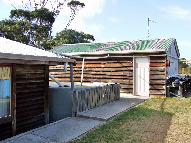 225 Tasman Highway, Beaumaris TAS 7215