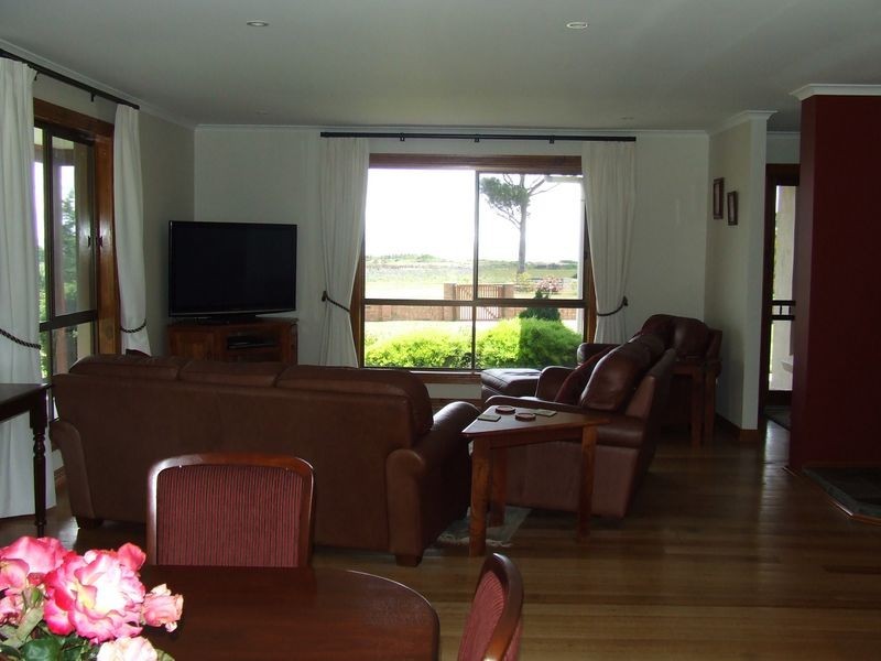 21506 Tasman Highway, Four Mile Creek TAS 7215
