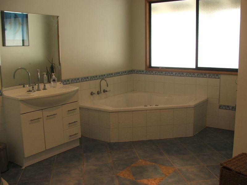 369 Binalong Bay Road, Binalong Bay TAS 7216