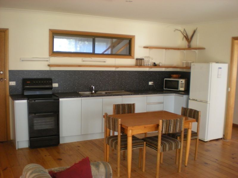 11 Coffey Court, Binalong Bay TAS 7216