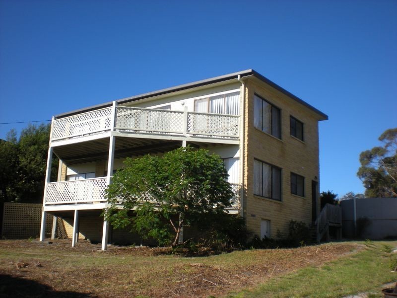 11 Coffey Court, Binalong Bay TAS 7216
