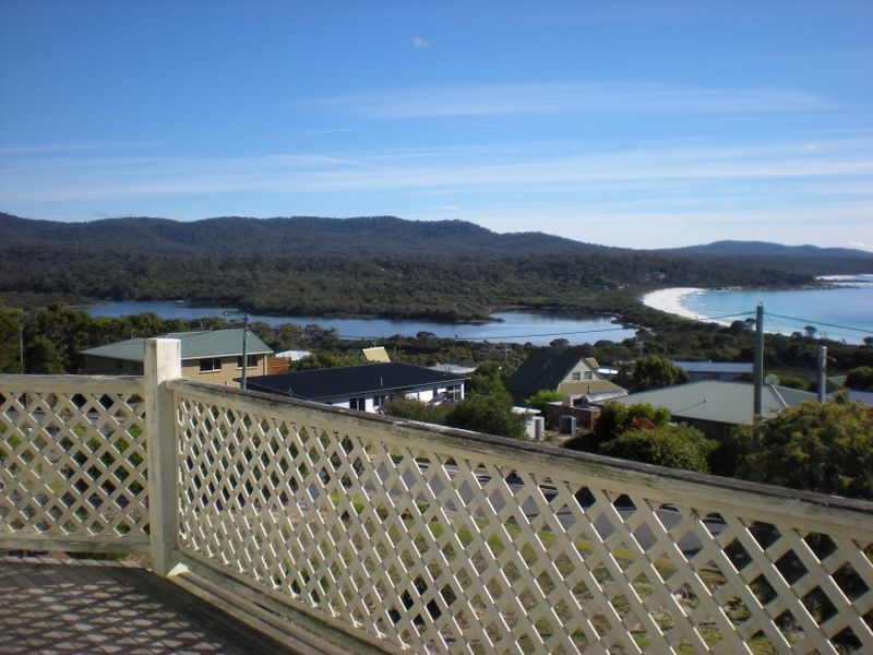 11 Coffey Court, Binalong Bay TAS 7216
