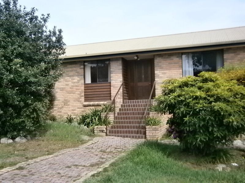 8 Erythos Grove, St Helens TAS 7216