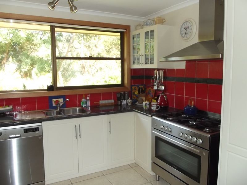 8 Nicks Close, Binalong Bay TAS 7216