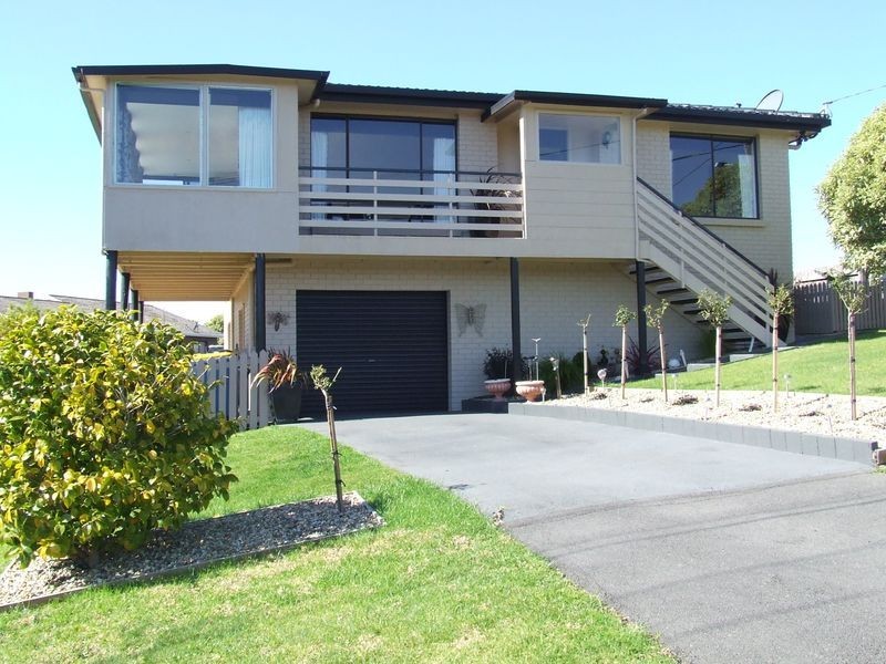 3 Cobrooga Drive, St Helens TAS 7216