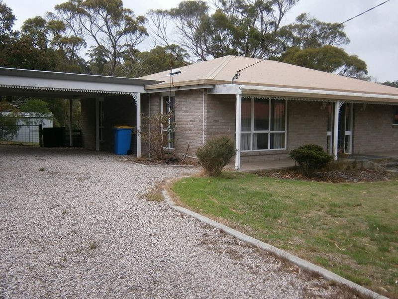 8 Cray Court, Binalong Bay TAS 7216