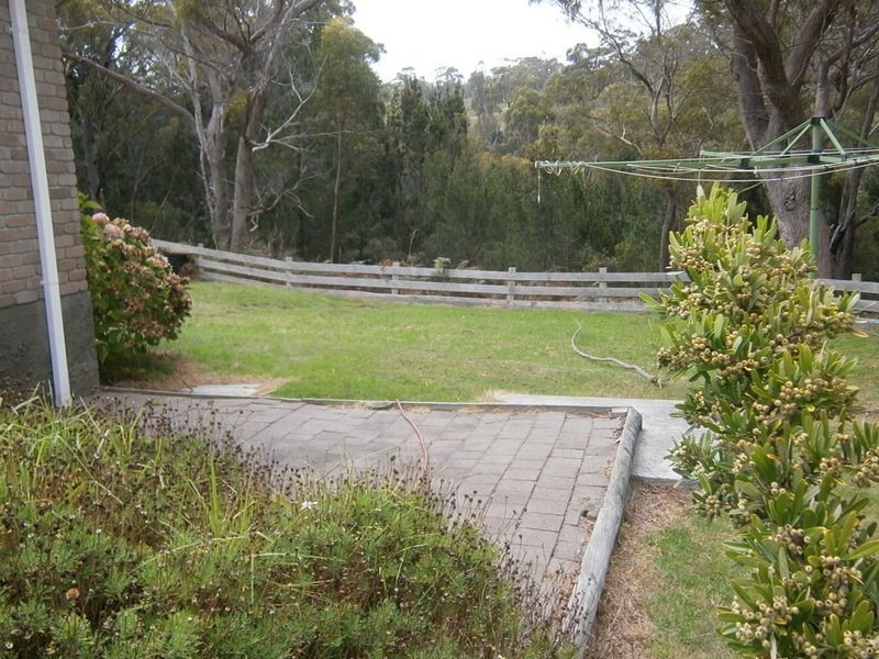 8 Cray Court, Binalong Bay TAS 7216