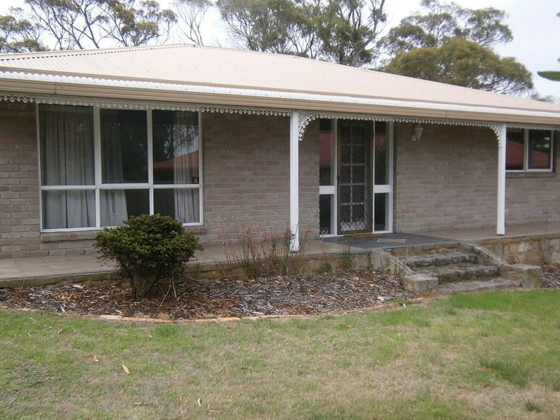 8 Cray Court, Binalong Bay TAS 7216