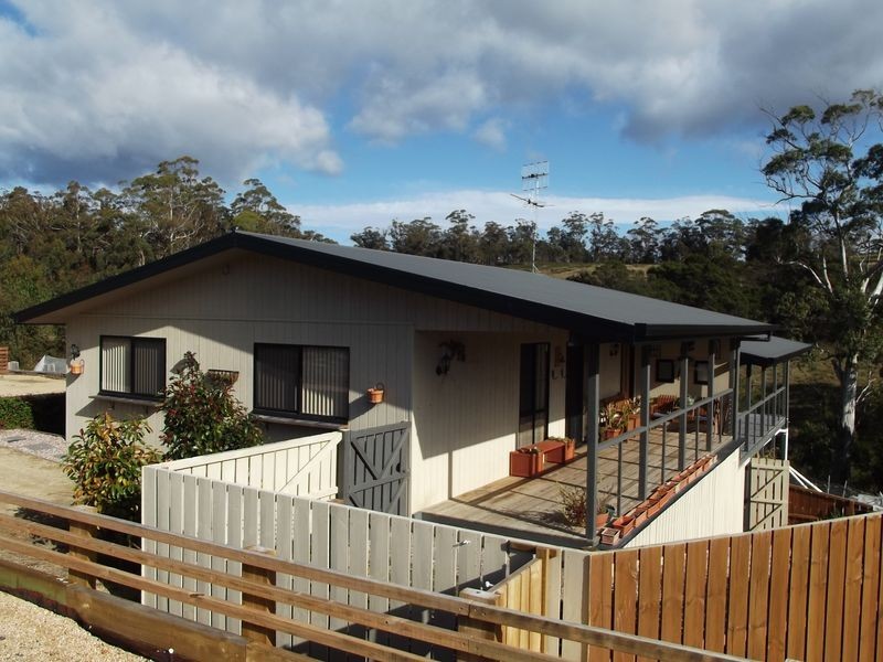 18 Susan Court, St Helens TAS 7216