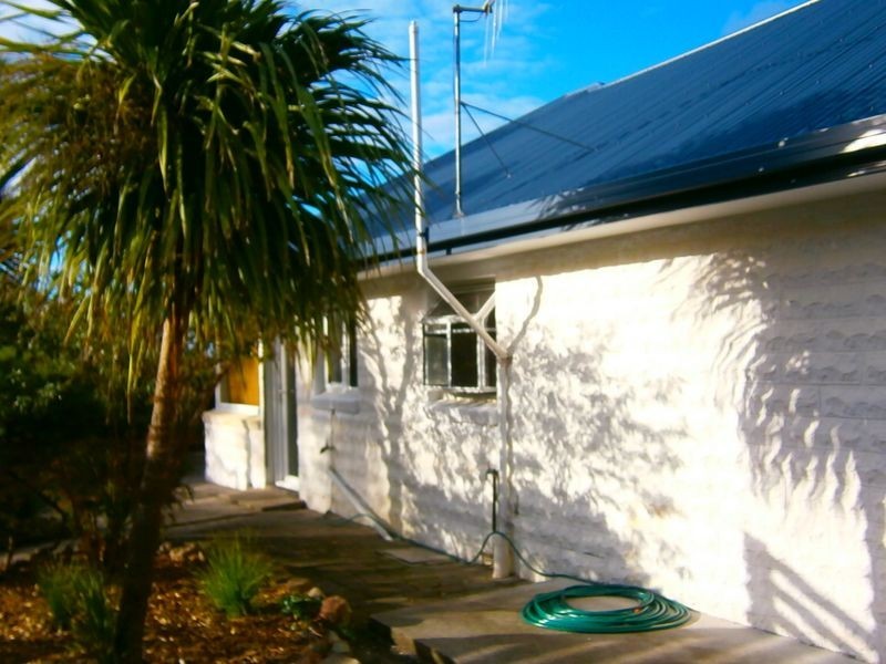 137 Tasman Highway, Beaumaris TAS 7215