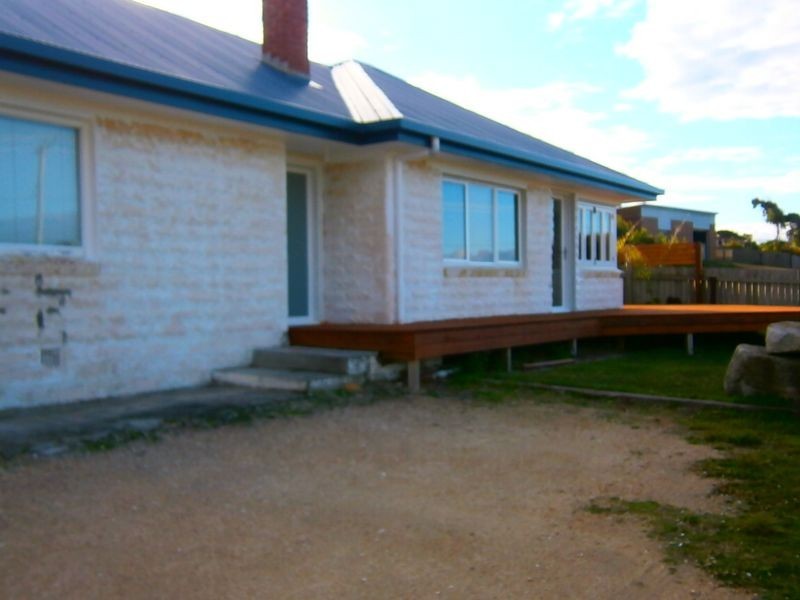 137 Tasman Highway, Beaumaris TAS 7215