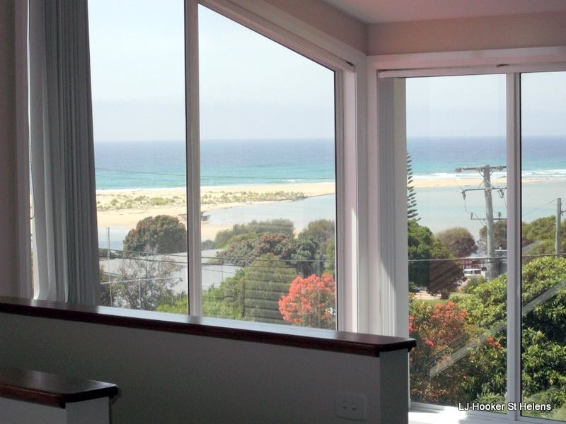 138 Scamander Avenue, Scamander TAS 7215