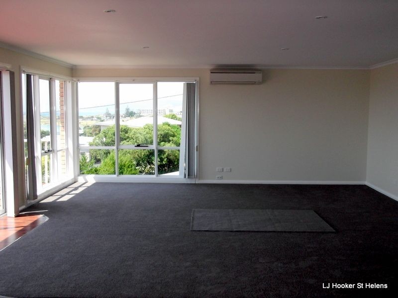 138 Scamander Avenue, Scamander TAS 7215