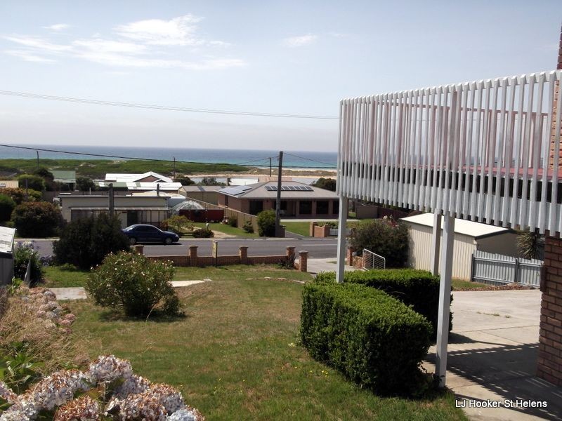 138 Scamander Avenue, Scamander TAS 7215