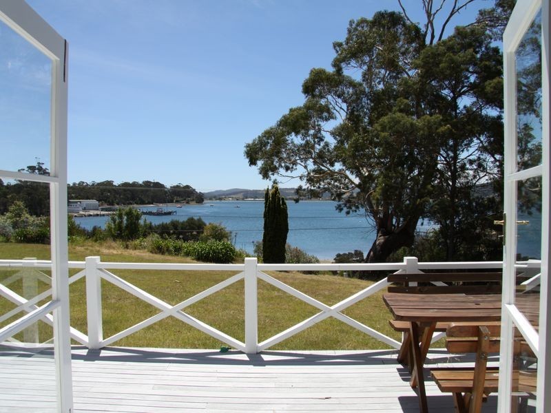 6 St Helens Point Road, St Helens TAS 7216