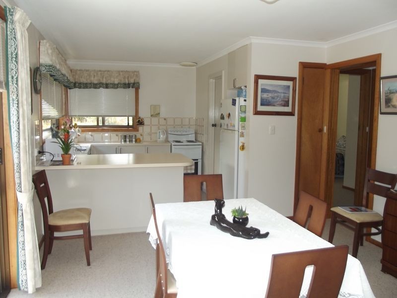9 Falmouth Street, St Helens TAS 7216