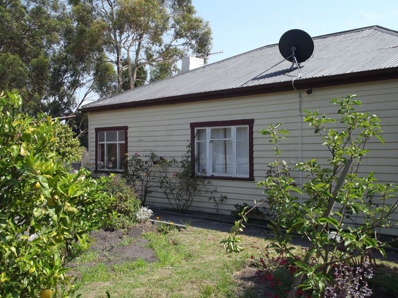 14 Medea Cove Esplanade, St Helens TAS 7216