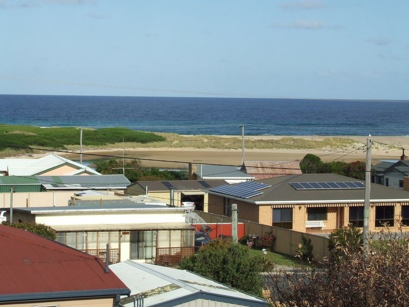 136 Scamander Avenue, Scamander TAS 7215