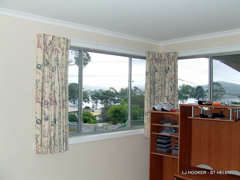 7 Lawry Heights, St Helens TAS 7216