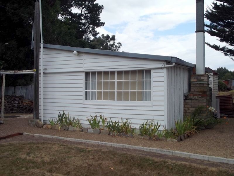 21 Henry Street, Mangana TAS 7214
