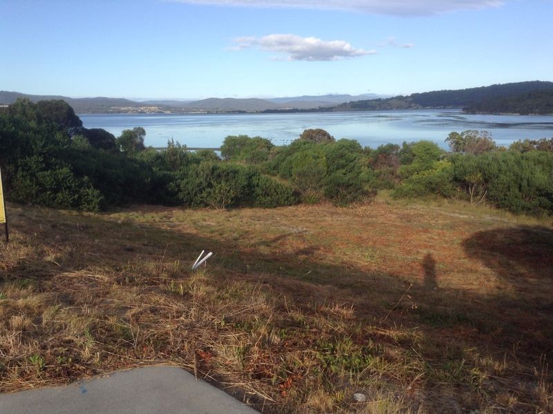 34 Kiama Parade, Akaroa TAS 7216