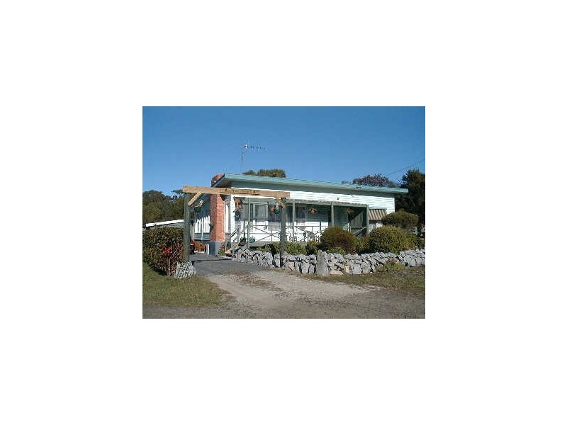 3 Reserve Street, Binalong Bay TAS 7216