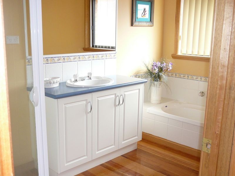 84 Parnella Drive, Stieglitz TAS 7216