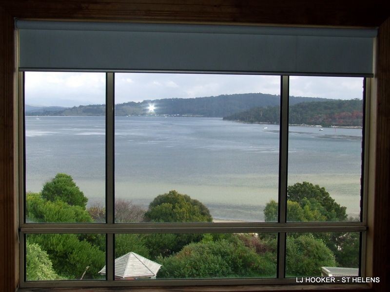 18 Kiama Parade, Akaroa TAS 7216